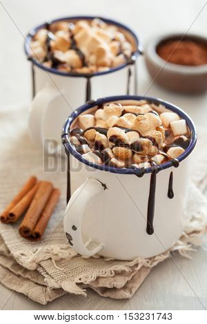 s'mores hot chocolate mini marshmallows cinnamon winter drink