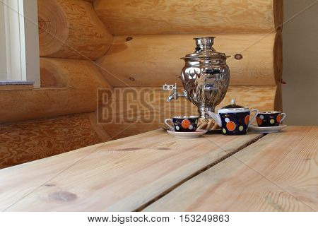 Composition with samovar / The samovar is on the table