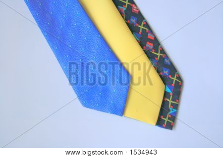 联系