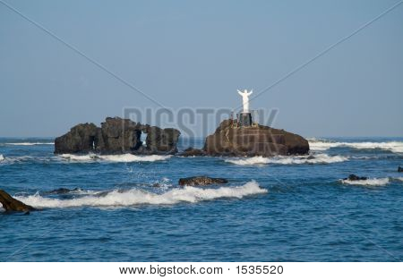Jesús sobre el mar