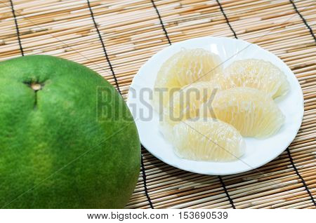 Sweet Green pomelo fruit with slice pomelo