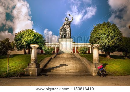 Bavaria Statue Woman Iconic Ruhmeshalle Outdoors Landmark Daytime Old Blue Sky Clouds Travel Tourist