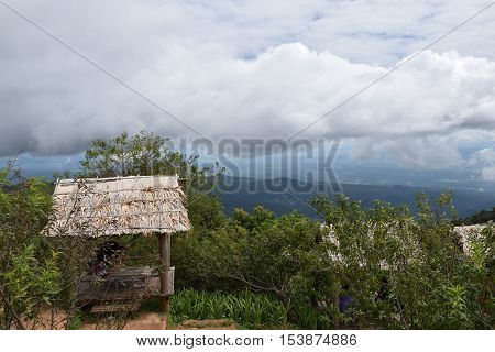 Attractions atmosphere blue clouds on the mountain.Mon jam