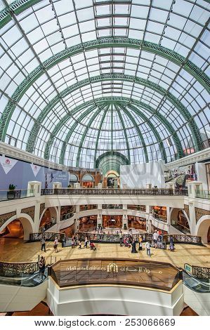 Dubai, Uae - April 07: Mall Of The Emirates Interior April 07, 2017 In Dubai, United Arab Emirates. 