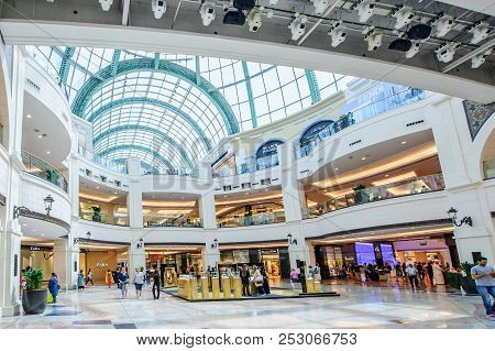 Dubai, Uae - April 07: Mall Of The Emirates Interior April 07, 2017 In Dubai, United Arab Emirates. 