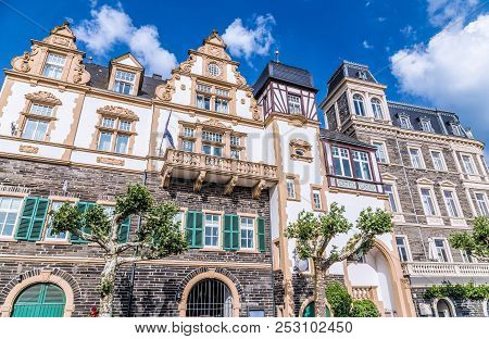 Historic Facades Bernkastel-kues Rhineland Palatinate Germany Picture Panorama