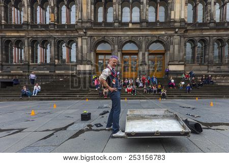 Edinburgh, Scotland  - August 7: Street Performer Spikey Will Entertaining People At The Edinburgh F