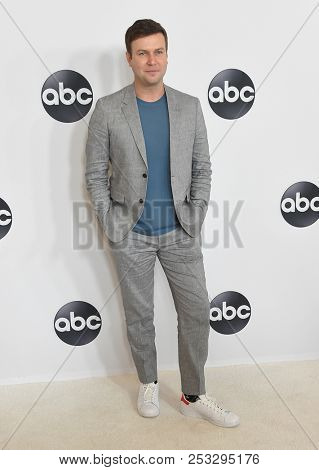 LOS ANGELES - AUG 07:  Taran Killam arrives to the ABC TCA Summer Press Tour White Carpet Event  on August 7, 2018 in Hollywood, CA                