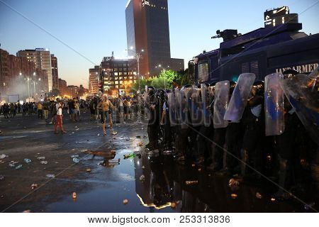 Hundreds Injured In Romania Protests