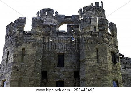 Warwick, Uk - August 05: Picture Of Warwick Castle - Gate Tower / Gatehouse On August 05, 2018 In Wa
