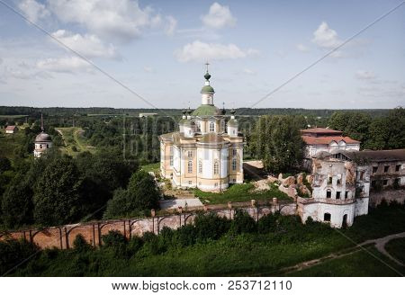 Cathedral Of The Ascension Of The Lord. Spaso-sumorin Monastery. Totma. Vologda Region. Russia. View