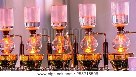 Showcase Syphon Coffee Maker By Syphonist.