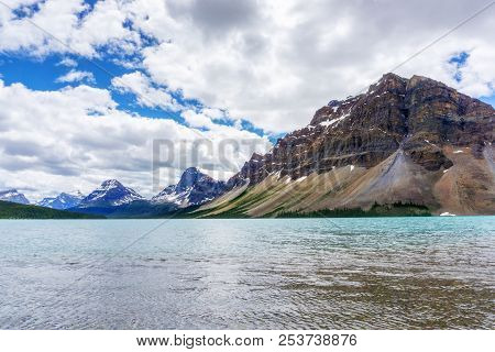 Bow Lake And Crowfoot Mountain In Banff National Park, With Crowfoot Glacier In The Background. Loca
