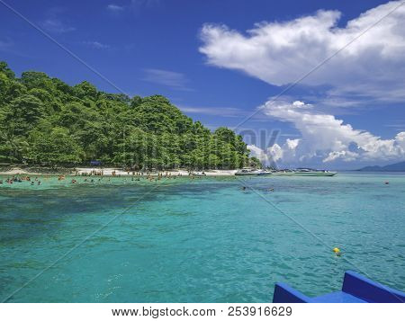 Beautiful Seascape With Koh Talu Island Rayong City,idyllic Ocean And Blue Sky In Vacation Time,summ