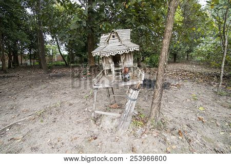 Cambodia Anlong Veng Khmer Rouge Pol Pot