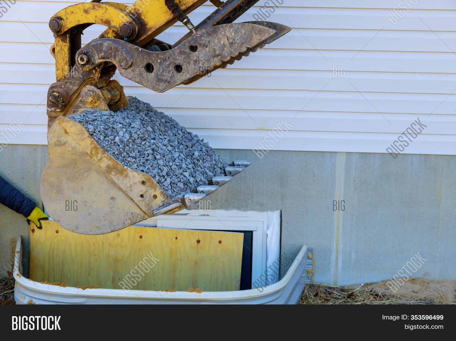 Moving Gravel Scoop Image & Photo (Free Trial) Bigstock