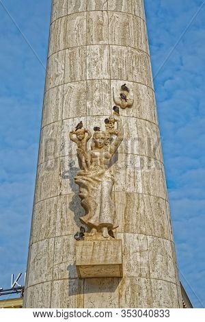 Amsterdam, Netherlands - June 11, 2016: View Of The Famous Gatering Place By The National Monument O