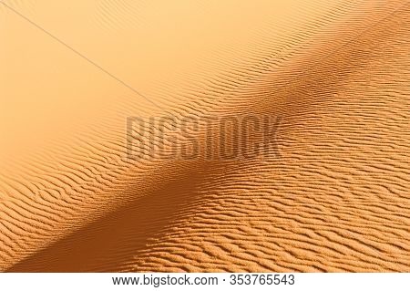 Nice Structures Into The Sand Formed By The Wind -  Sahara, Tschad