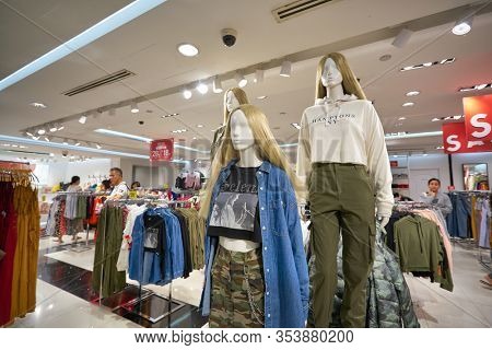SINGAPORE - CIRCA JANUARY, 2020: interior shot of Forever 21 store. Forever 21 is represented in Singapore with one store, located within 313 Somerset shopping mall.