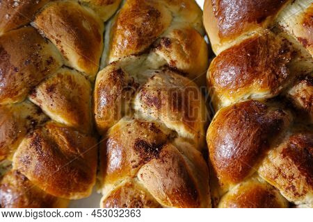 Donut Detail Handmade Homemade Food On Tray - Rosca Caseira