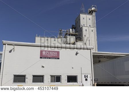 Richmond - Circa April 2022: Purina Animal Nutrition Plant. Purina Mills Is The Farm Animal Feeds Un