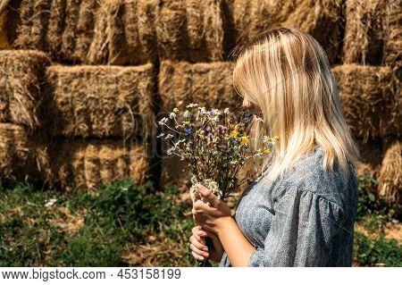 Cottagecore, Simple Living, Country Aesthetic Lifestyle, Modern Rural Fantasy, Pastoral Aesthetic. Y