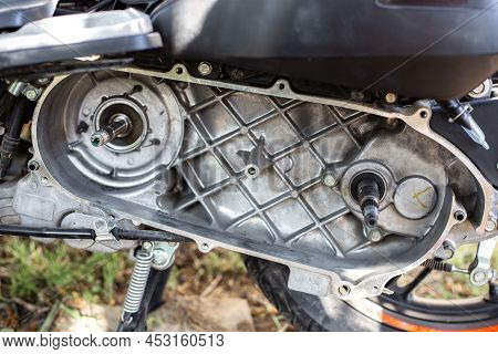 Cvt Drive Mechanism With Scooter Rear Wheel Drive Shaft. Motorcycle Repair And Maintenance.