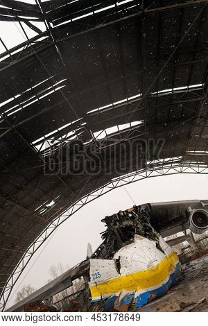 War Destroyed On Ukraine Airport By Russian Troops