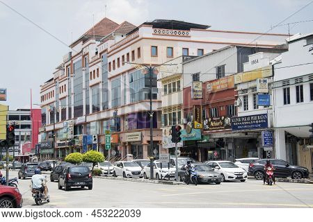 Seremban, Malaysia- Apr 16, 2022: Street View Of Seremban City, The Capital City Of Negeri Sembilan.