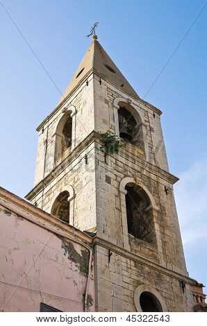 Kirken af St. Giovanni. Venosa. Basilicata. Italien.