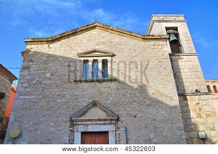 Kirken af St. Maria della Scala. Venosa. Basilicata. Italien.