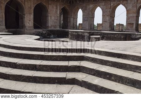 Mandu Palace Or Madavgarh Palace Is A Tourist Destination Place In The Interiors Of Madhya Pradesh S
