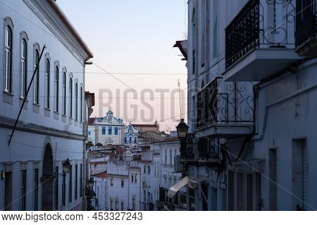 Campo Maior, Portugal - August 28, 2021: Street Of The Fortificated Village Of Campo Maior In Alente