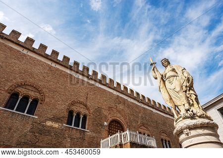 Treviso. Statue Of Independence Called Teresona, 1875, By Luigi Borro (italian Sculptor, 1826-1880) 