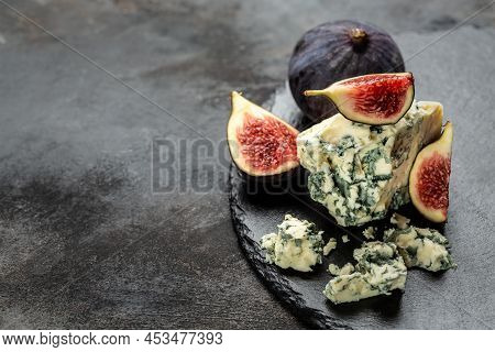 Blue Cheese And Sweet Fruit Figs. Blue Cheese Gorgonzola Picante With Blue Mold From North Of Italy.