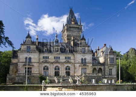 Palast hummelshain