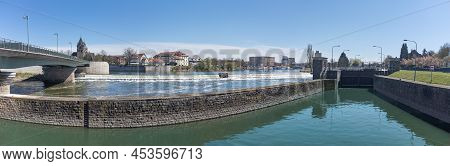 View On Closed River Lock And Old City Of The Hameln.