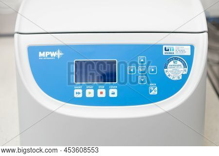 Mpw Science Centrifuge For Chemical And Microbiology Analysis, April 2022, Prague, Czech Republic