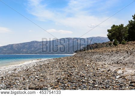 Salda, Turkey - May 30, 2021: This Is A Coastline Of The Salda Lake On The Site Of A Former Volcanic