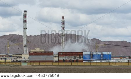 Koper For Raising Ore. Mine Buildings. Technology To Extract The Mineral From Underground. Mining. P
