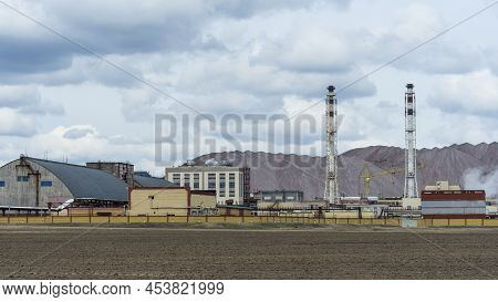 Koper For Raising Ore. Mine Buildings. Technology To Extract The Mineral From Underground. Mining. P