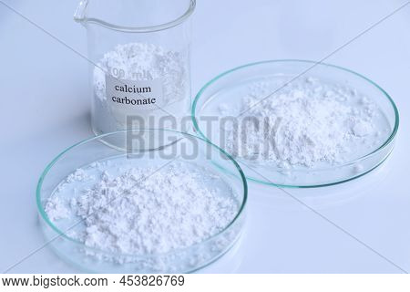 Calcium Carbonate Powder Is Used In Laboratory Or In The Industry