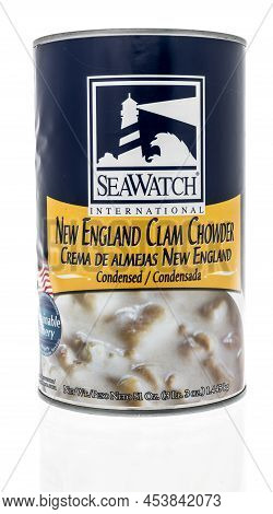 Winneconne, Wi -23 April 2022: A Can Of Seawatch International New England Clam Chowder On An Isolat
