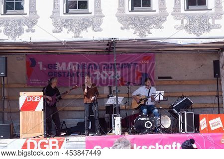 Ravensburg, Germany - Mai, 1, 2022: Gemainsam Zukunft Gestalten - Action We Create The Future Togeth