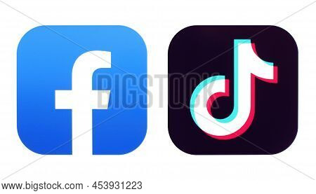 Kiev, Ukraine - February 08, 2022: Icons Set Of Popular Social Media Mobile Services, Such As: Faceb