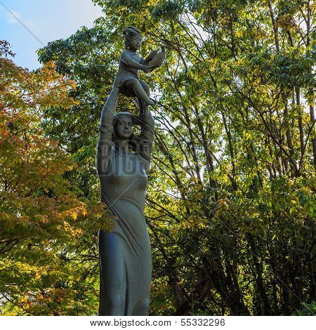Hymn to life Sculpture at Nagasaki Peace Park