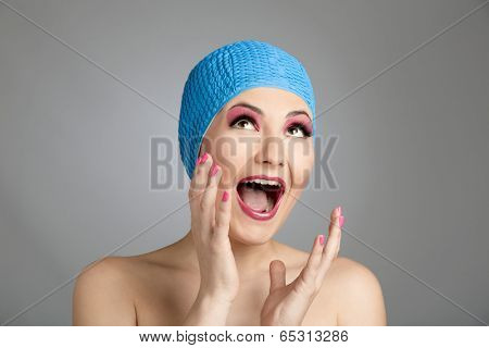 Porttrait of a beautiful woman with a an amazing face 