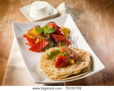 tortillas with capsicum