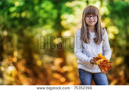 Autumn girl