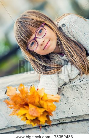 Autumn girl